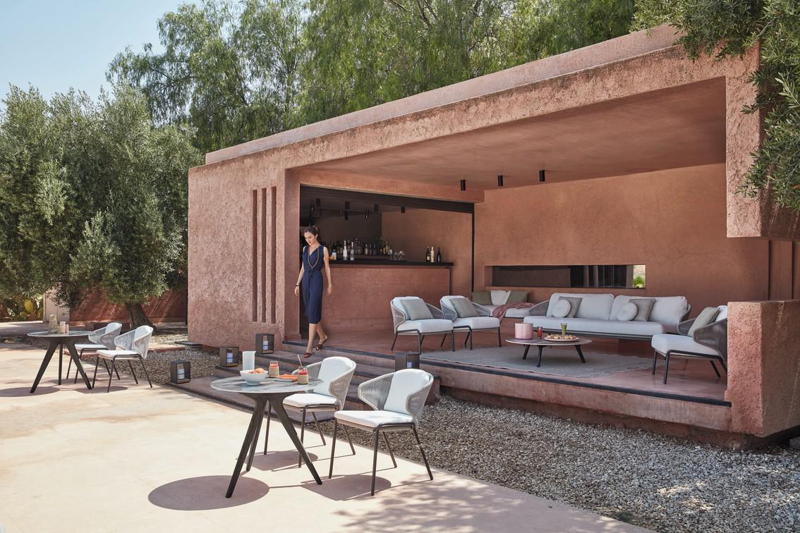 MNST993 Журнальные столики teak ⌀125см Manutti Torsa - Вид №17