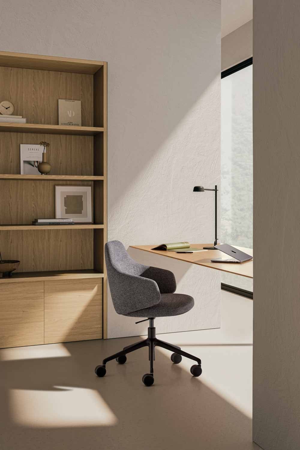 Регулируемый по высоте поворотный офисный стул с колесами INCLASS Binar 60 ARCH-00128517 - Вид №1