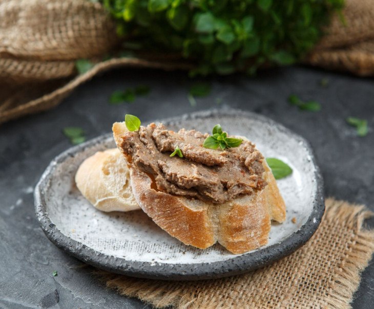 4003 Паштет из печени клария Семья Петровых Вкусляндия  - Вид №3