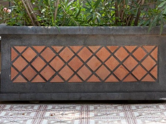 Плантатор из железобетона Maresca Prefabbricati Fioriera per spazi pubblici ARCH-00134275 - Вид №1