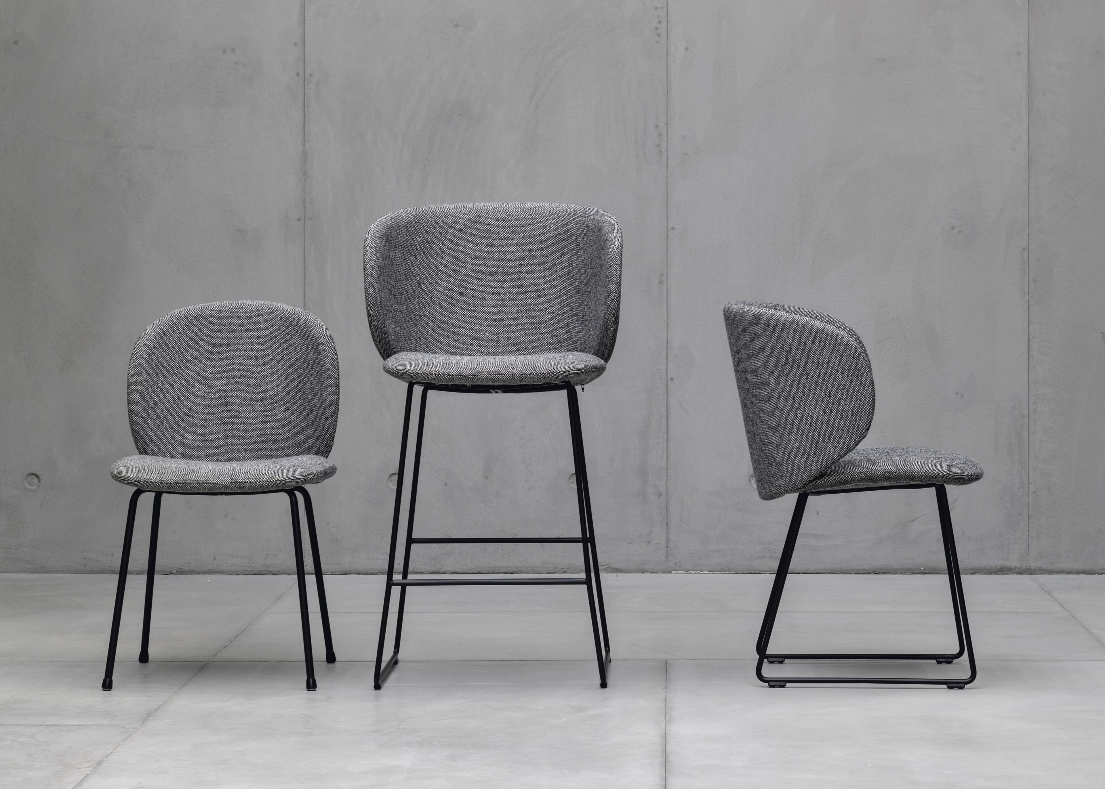 Стул с мягкой тканью Kristalia Dua ARCH-00059655 - Вид №1