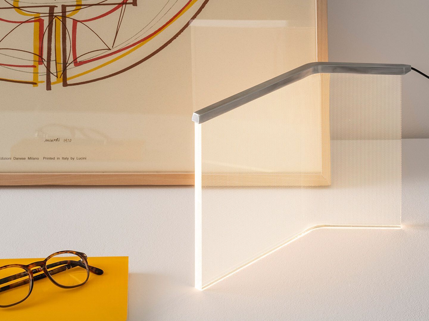 Металлическая настольная лампа Artemide WISH YOU WERE HERE ARCH-00126181 - Вид №4