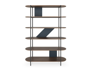 Деревянный книжный шкаф