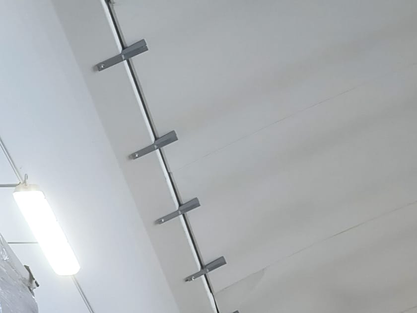 Система крепления кровельных листов и балок с двойным уклоном Seriana Fissaggio lastre di copertura - trave ARCH-00110995