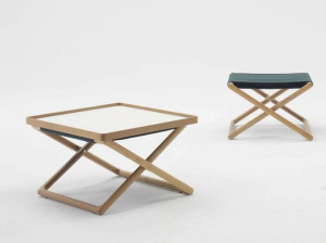 Деревянный прямоугольный журнальный столик с подносом