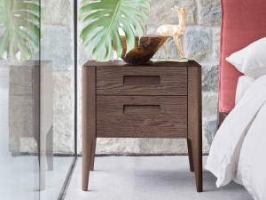 Тумбочка с ящиками