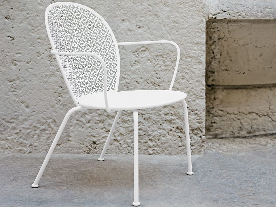 Стальной садовый стул с подлокотниками Fermob Lorette ARCH-00152060 - Вид №5