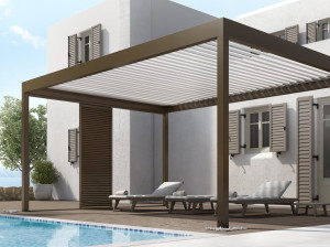 Биоклиматическая самонесущая пергола из алюминия с поворотными пластинами