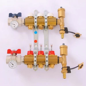 Коллекторная группа с термостатическими вентилями и расходомерами TIEMME 1"x3/4"ЕК 3 выхода