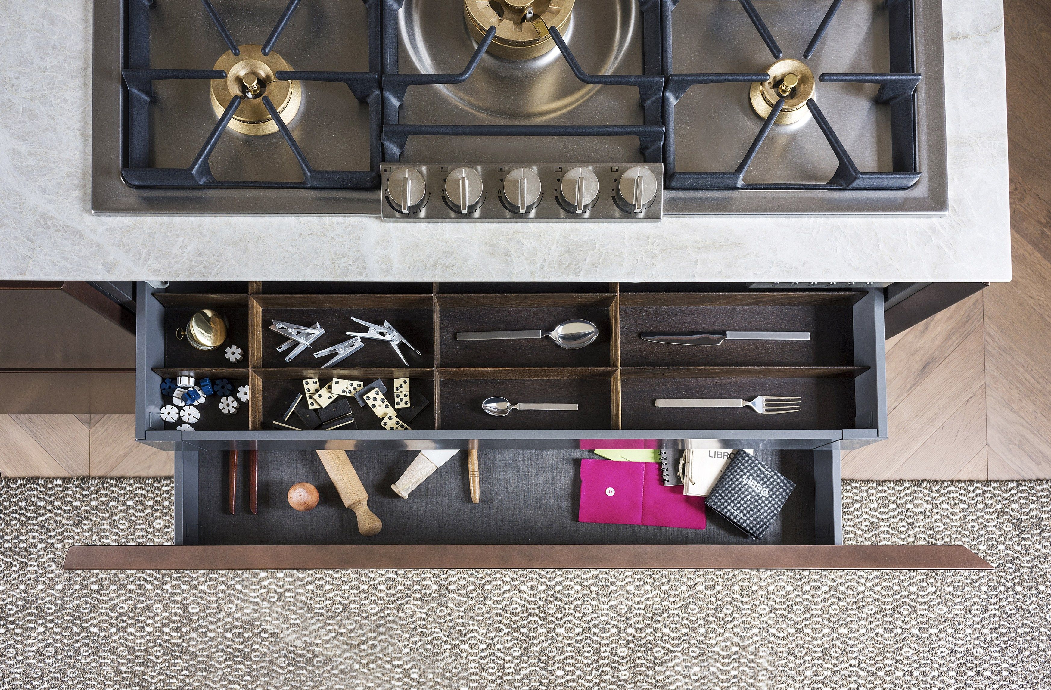 Кухня на заказ с островом без ручек TM Italia Cucine T30 / D90 ARCH-00118530 - Вид №10