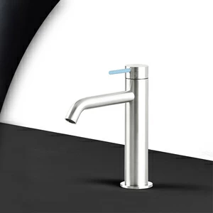 Смеситель для раковины сталь глянцевая с голубой ручкой Toki Radomonte TKI2LCIL17