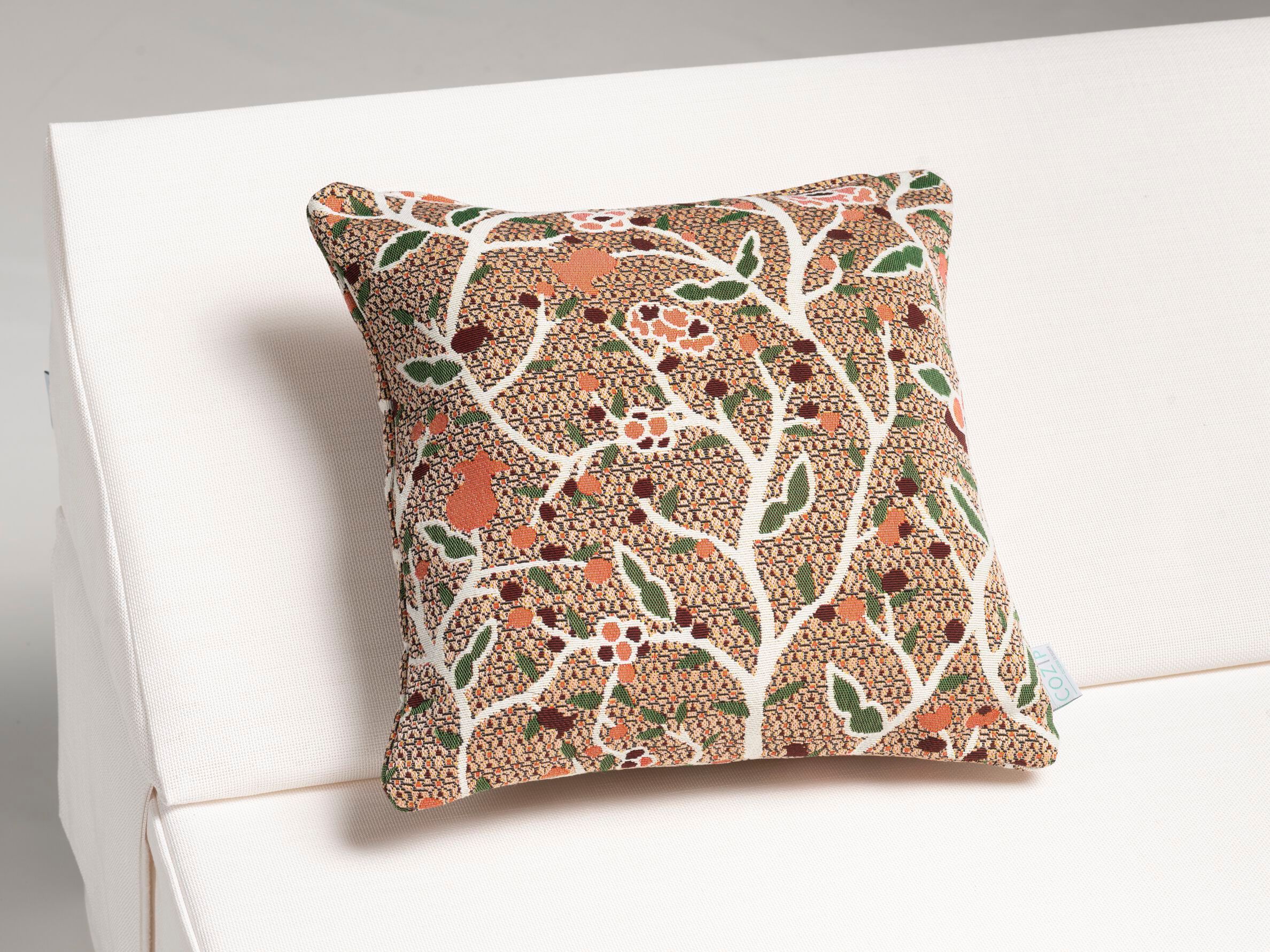 Напольная подушка ткани COZIP PINKY BLOOM ARCH-00069930