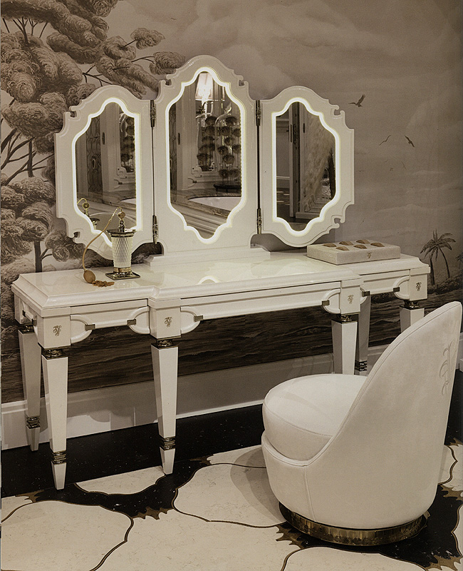 Туалетный столик  VISIONNAIRE WINDSOR 10 