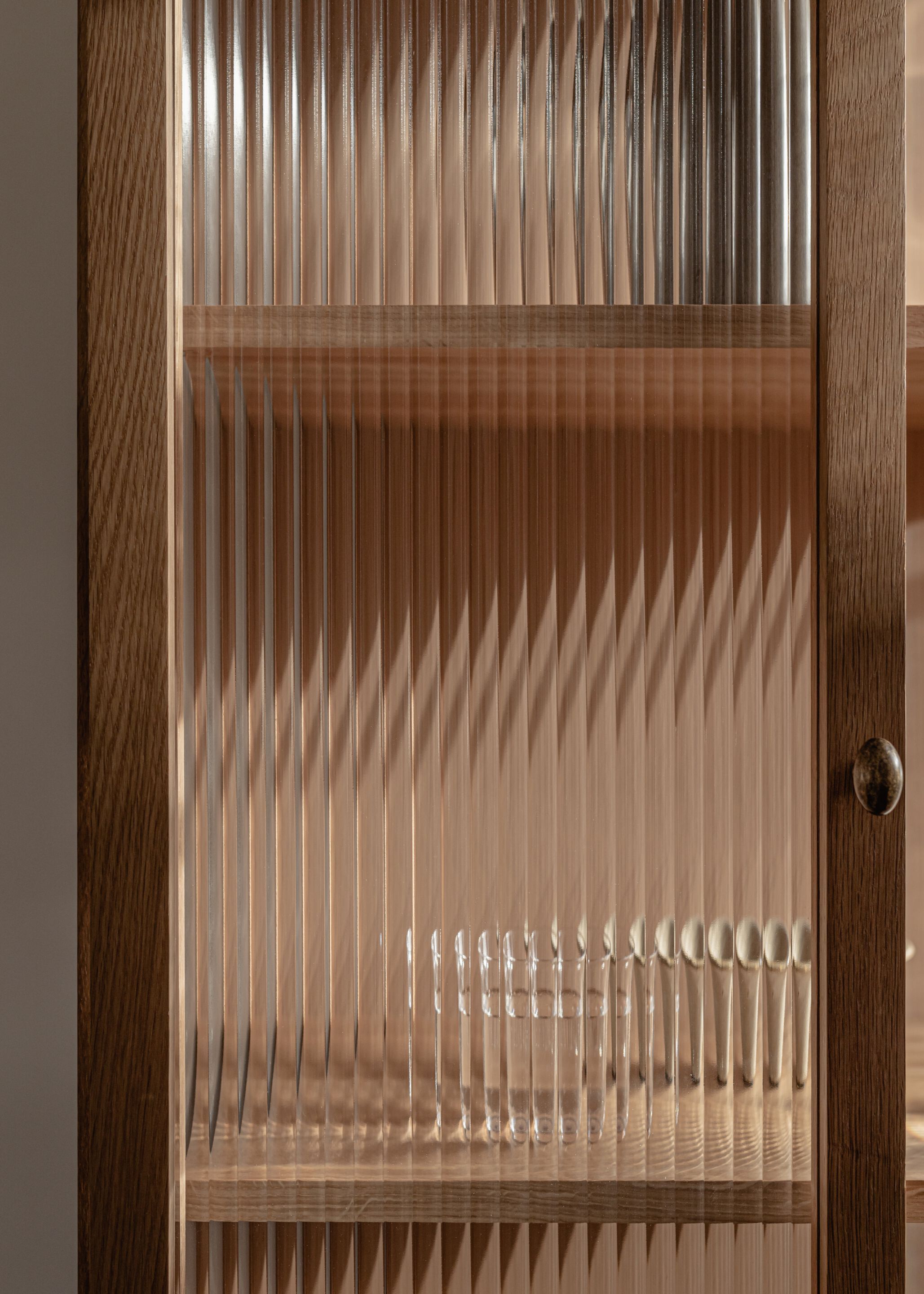 Витрина из дерева и стекла Audo Copenhagen CURIOSITY CABINET ARCH-00092281 - Вид №19