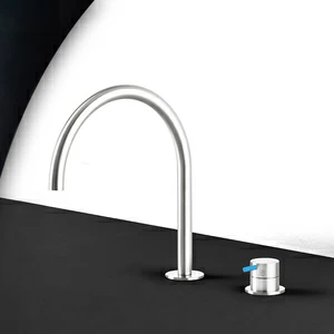 Кухонный смеситель сталь глянцевая с синей ручкой Kitchen Radomonte TKI32LCIL26