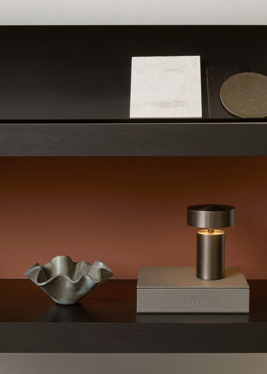 5709262068012 Система хранения Zet, 60 дюймов, задняя панель и полка для журналов LuceLight  - Вид №9