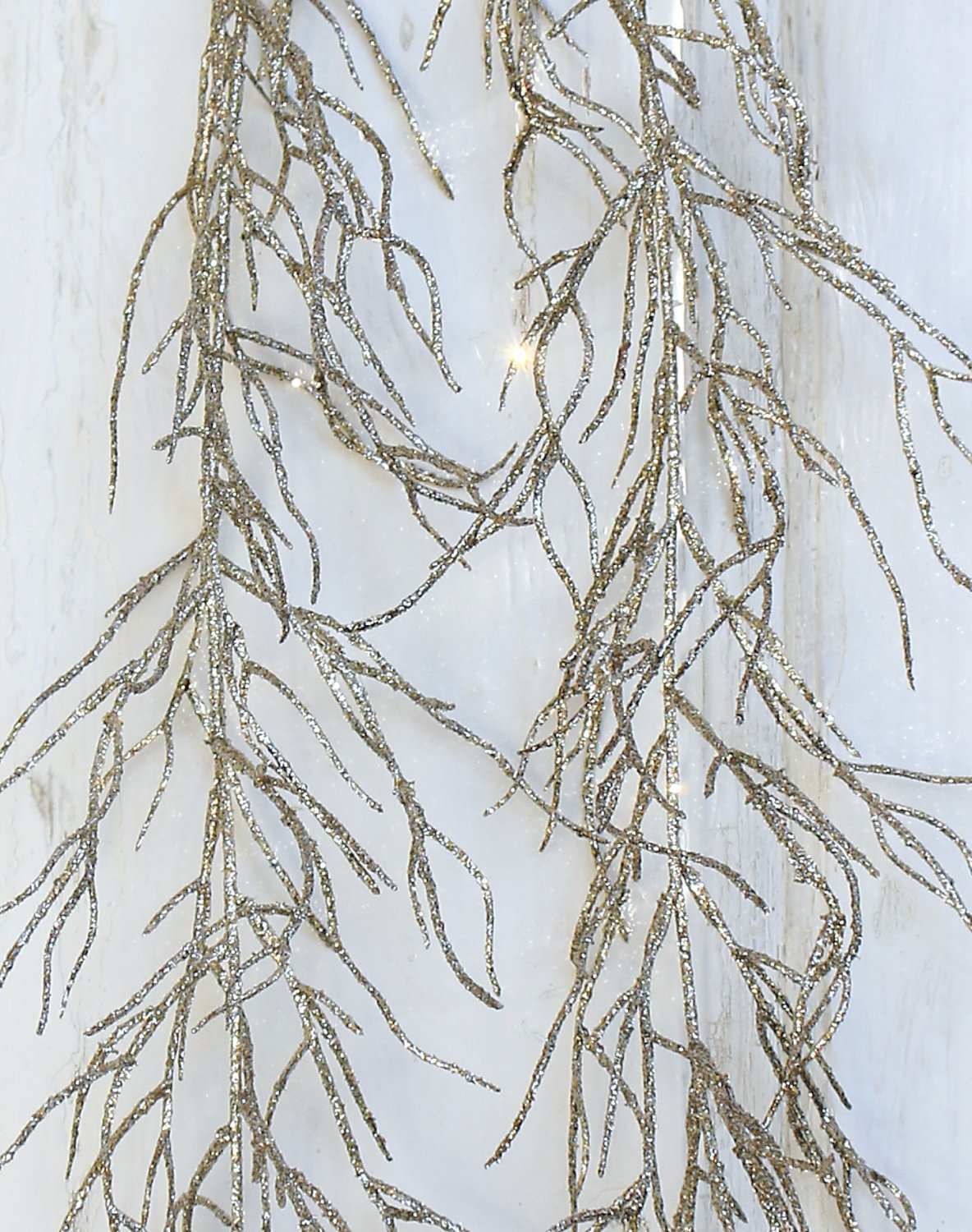 1920 394 a3 Пластиковая веточка с глиттером, 100 см, шампанское-камелия H-andreas 