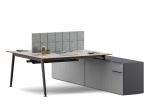 Деревянный угловой стол с ящиками