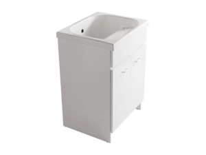 Шкаф для белья с распашными дверцами