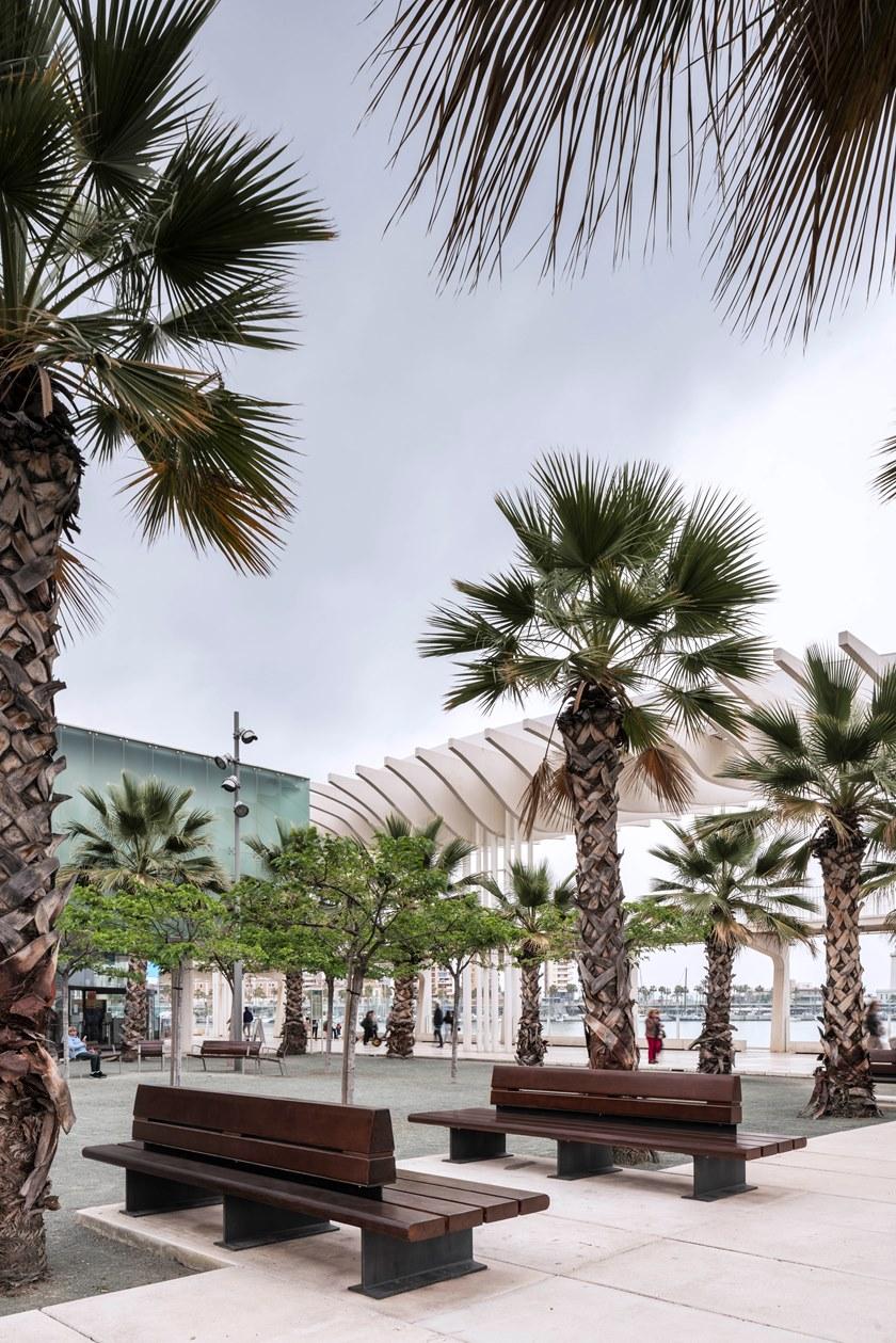 URBIDERMIS Скамья из ироко со спинкой sun-id-1387854 - Вид №3