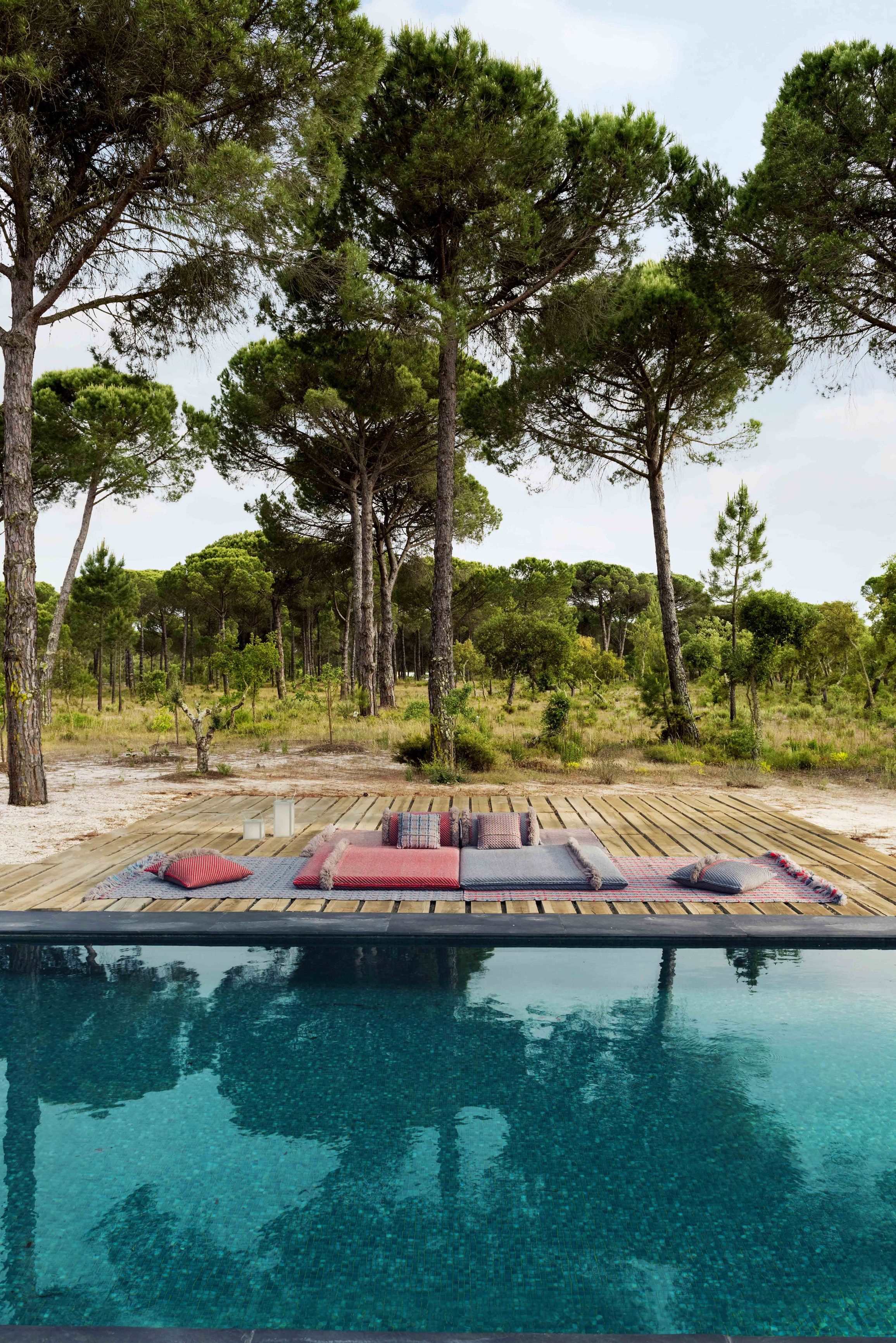 Наружная полипропиленовая квадратная клетчатая подушка GAN Garden Layers ARCH-00137602 - Вид №4