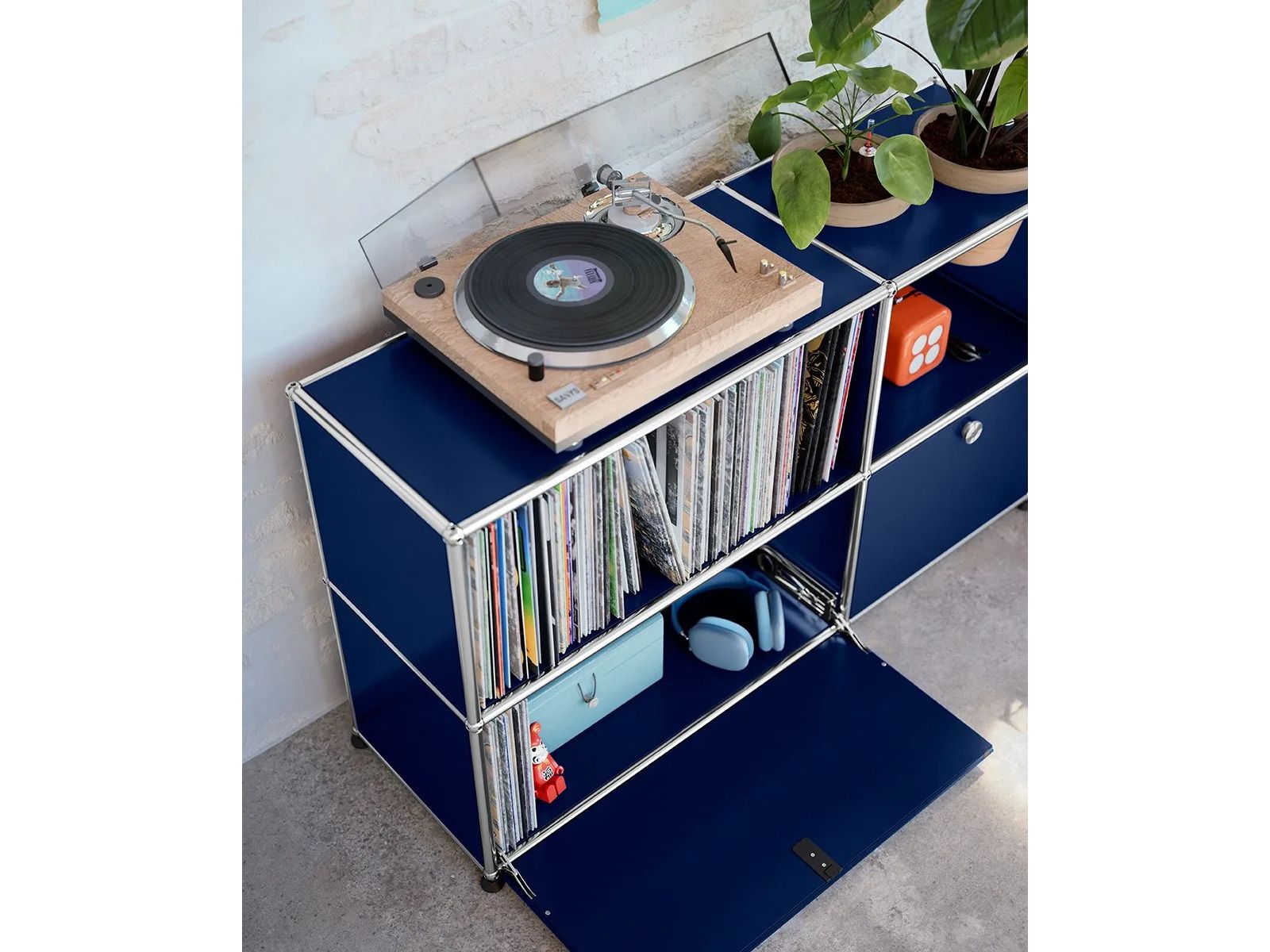 Секционный шкаф из стали с откидной створкой USM USM SELECTION ARCH-00053874 - Вид №1