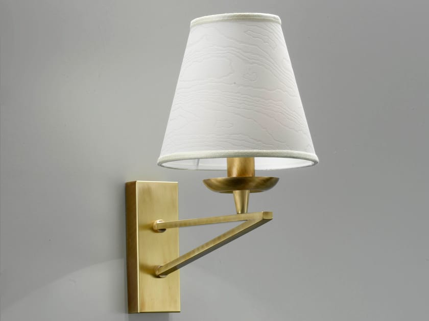 Латунный настенный светильник Cremasco Illuminazione 7410/1AP ARCH-00041633