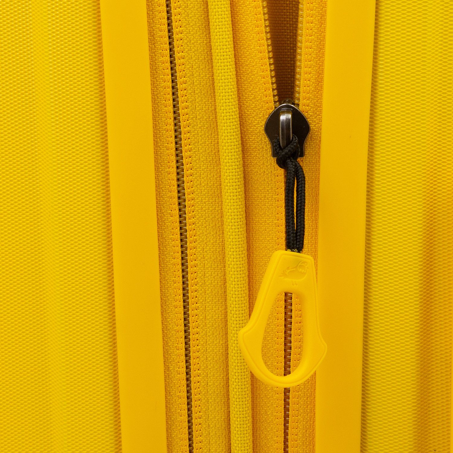 SZV32-05J Чемодан SZV32 Expandable Medium Trolley Mandarina Duck Logoduck+  - Вид №7