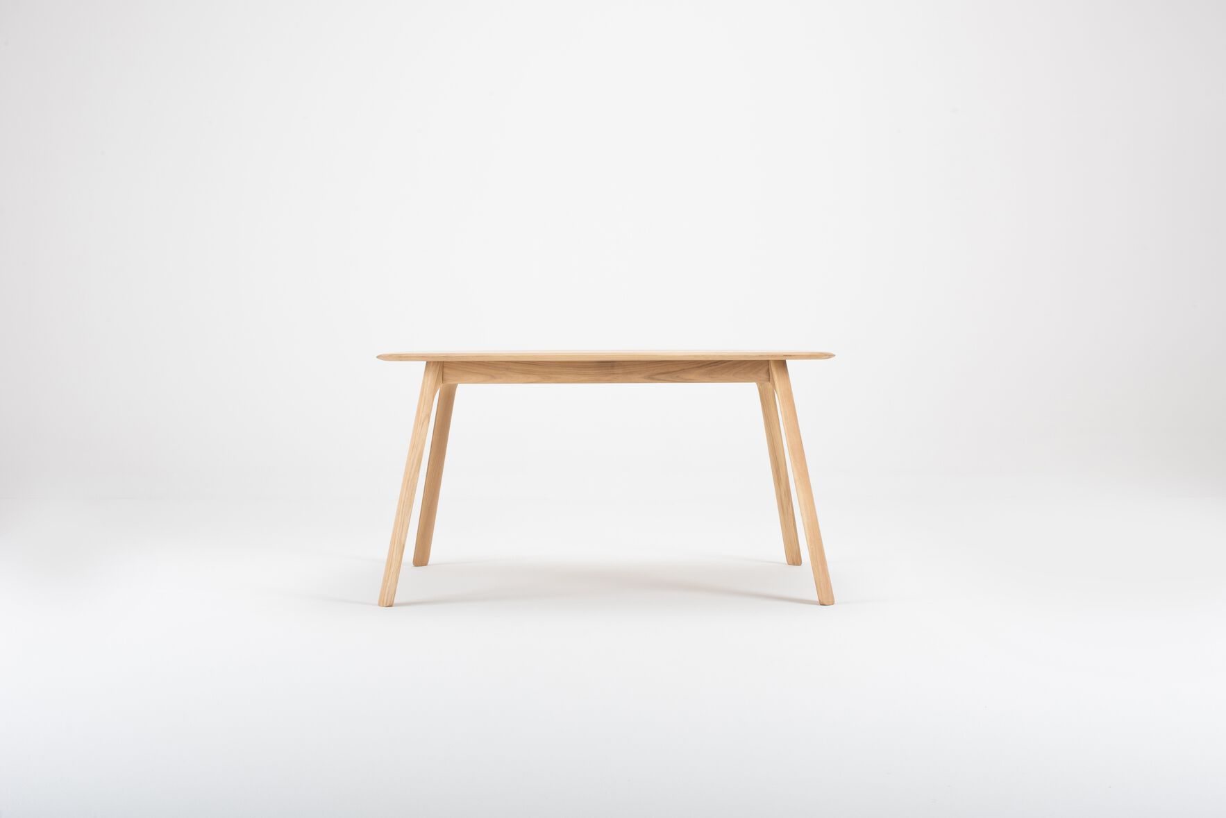 Прямоугольный дубовый стол Gazzda TESKA ARCH-00143149 - Вид №10