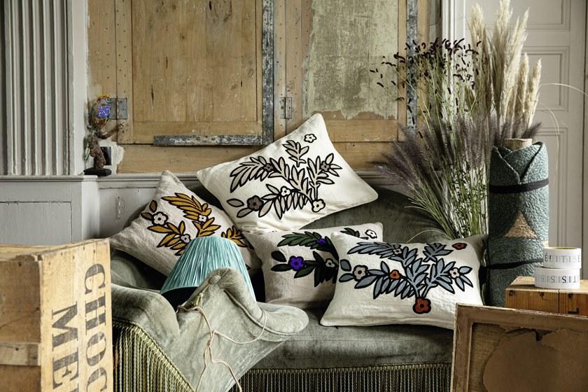 Élitis Подушка, вышитая из льна с цветочными мотивами sun-id-1384544 - Вид №3