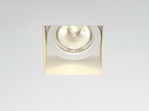 Металлический утопленный прожектор