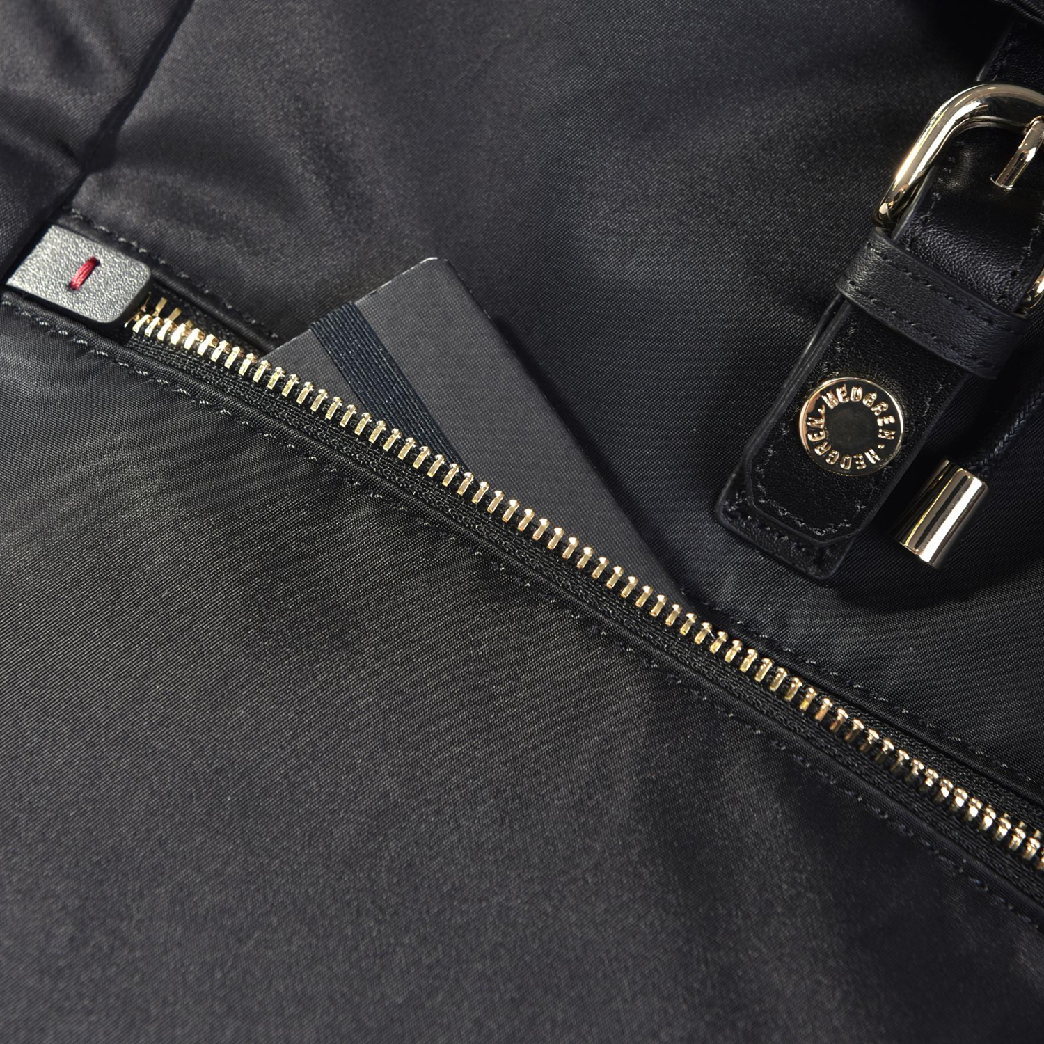 HCHMA07/150 Рюкзак HCHMA07 Revelation Backpack With Flap Hedgren Charm Allure  - Вид №5