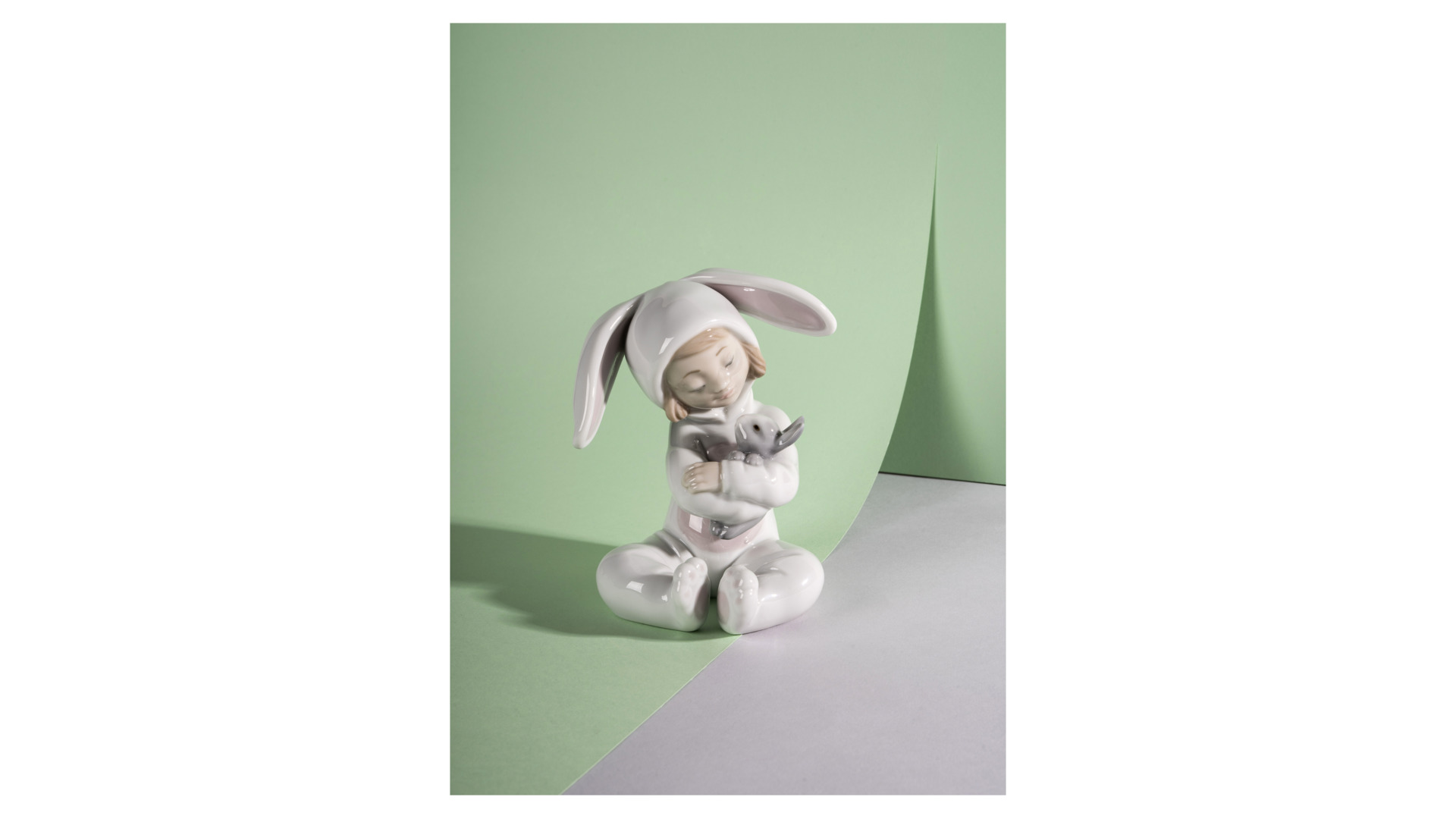 10669056 LLADRO Фигурка Lladro "В костюме кролика" 10х14см Фарфор Lladró  - Вид №2