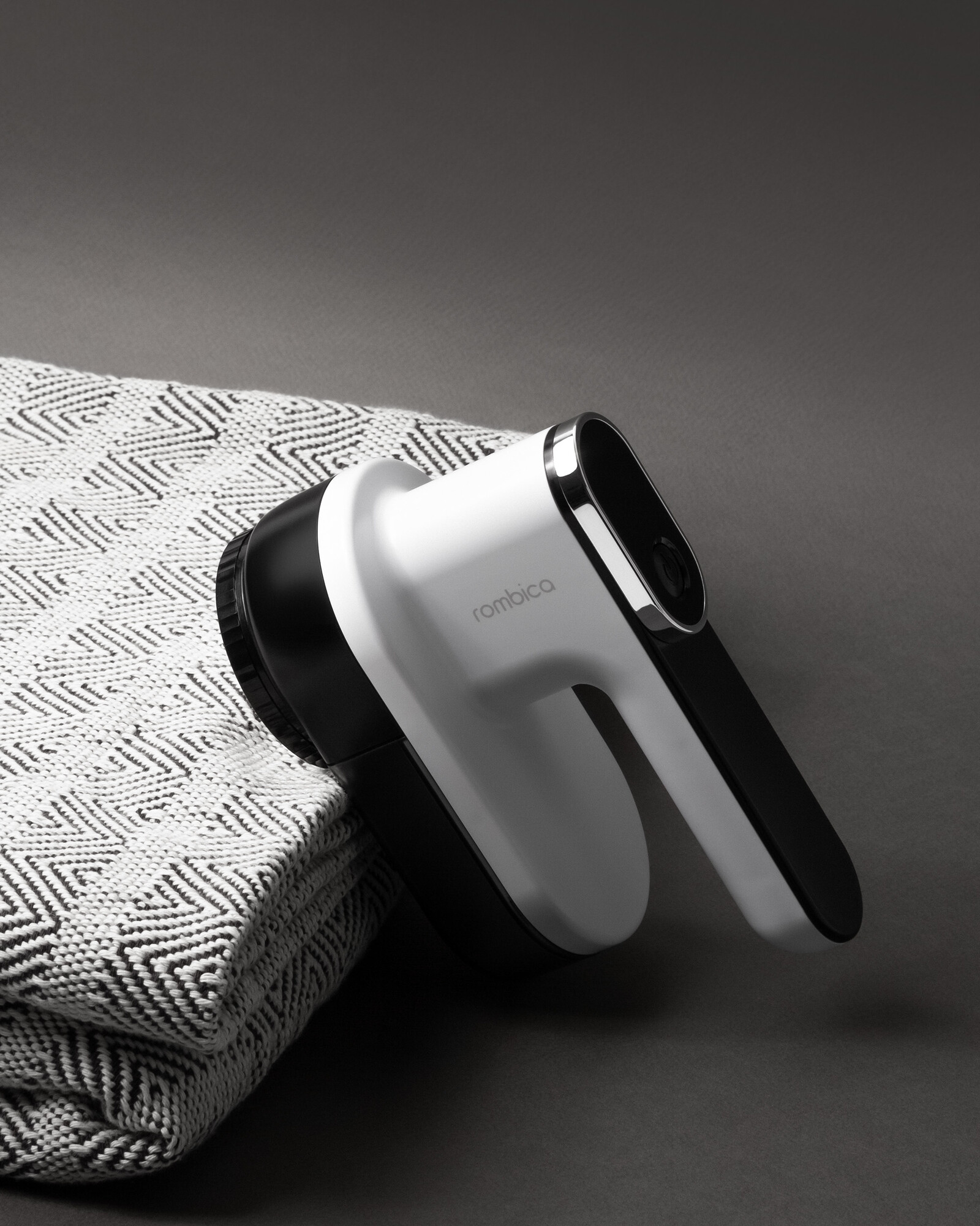 5463776 Машинка для удаления катышков Rombica Remover LRM-005 STDN-0083508 - Вид №16