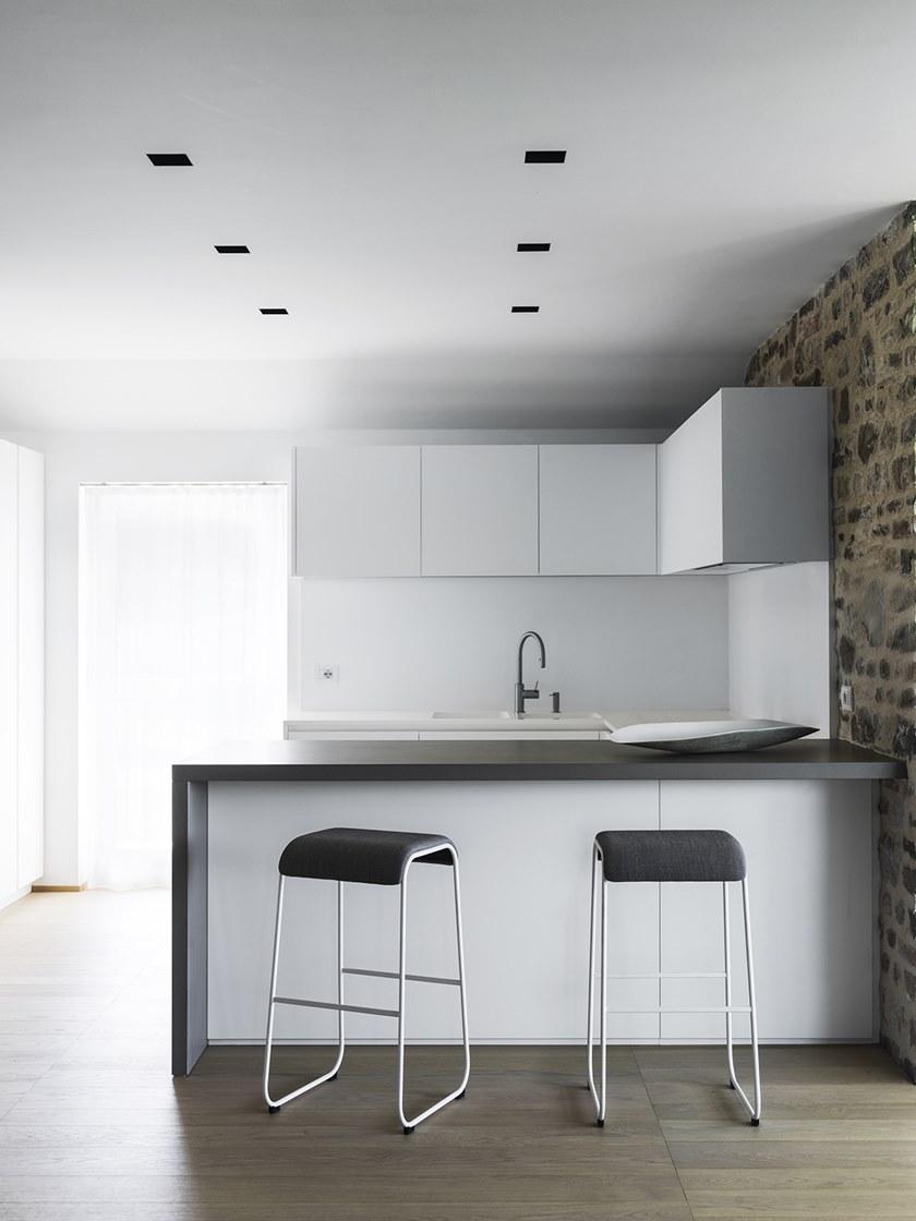 Crassevig Санный деревянный табурет Lineo sun-id-1418281 - Вид №2