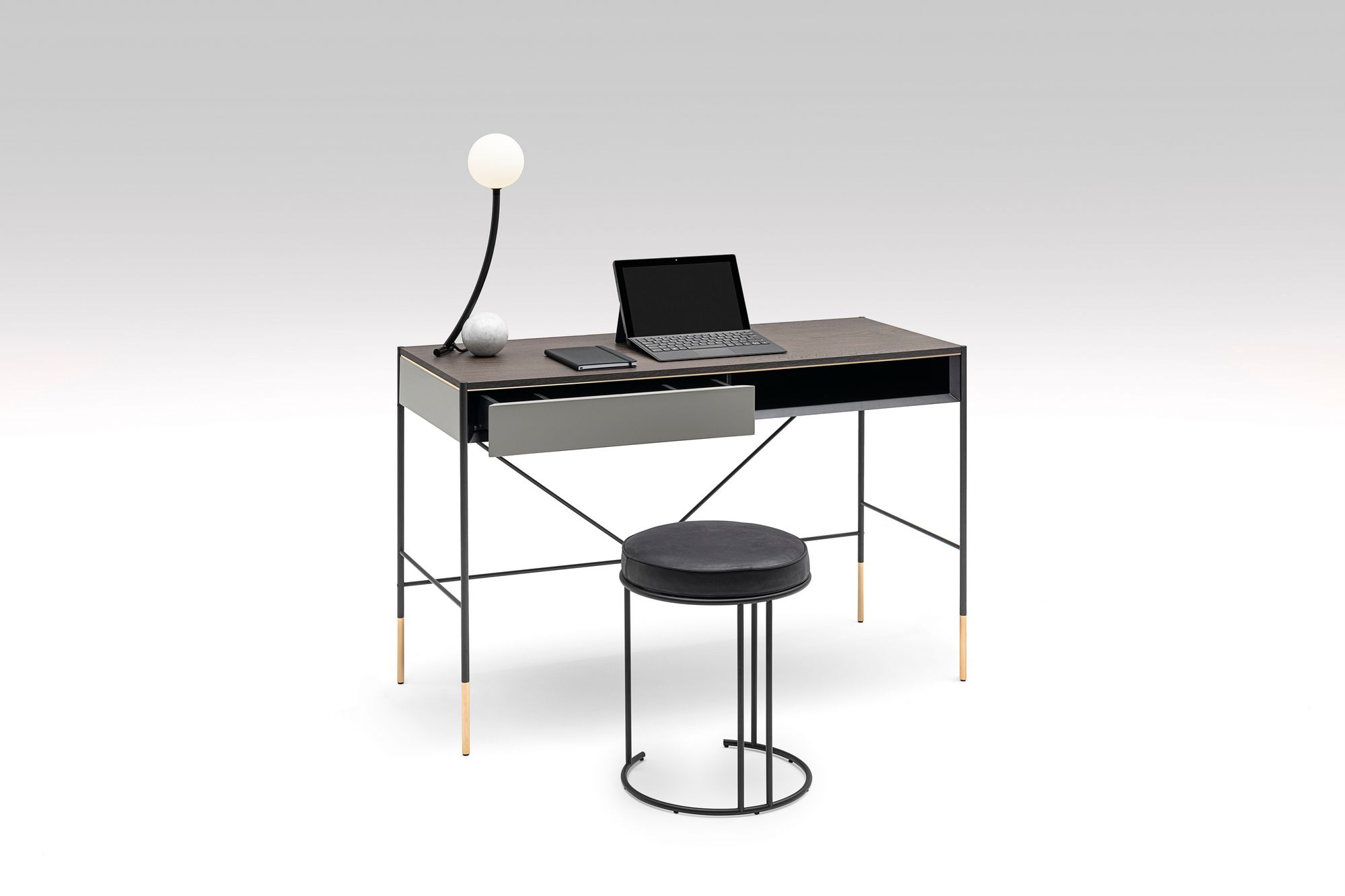 Деревянный письменный стол с ящиками Living Divani эпоха ARCH-00065131 - Вид №3