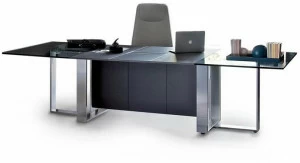 ESTEL GROUP Рабочий стол из дерева и стекла с системой прокладки кабелей Altagamma