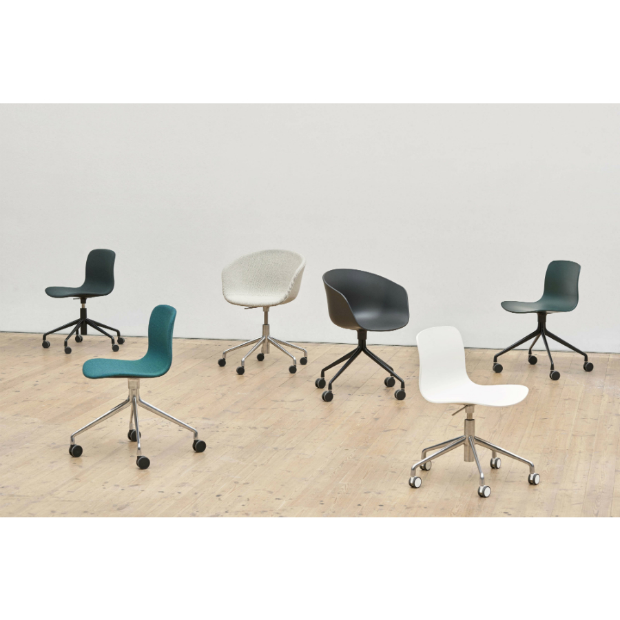 Стул AAC14, зеленый с черным основанием Hay 923233 - Вид №2