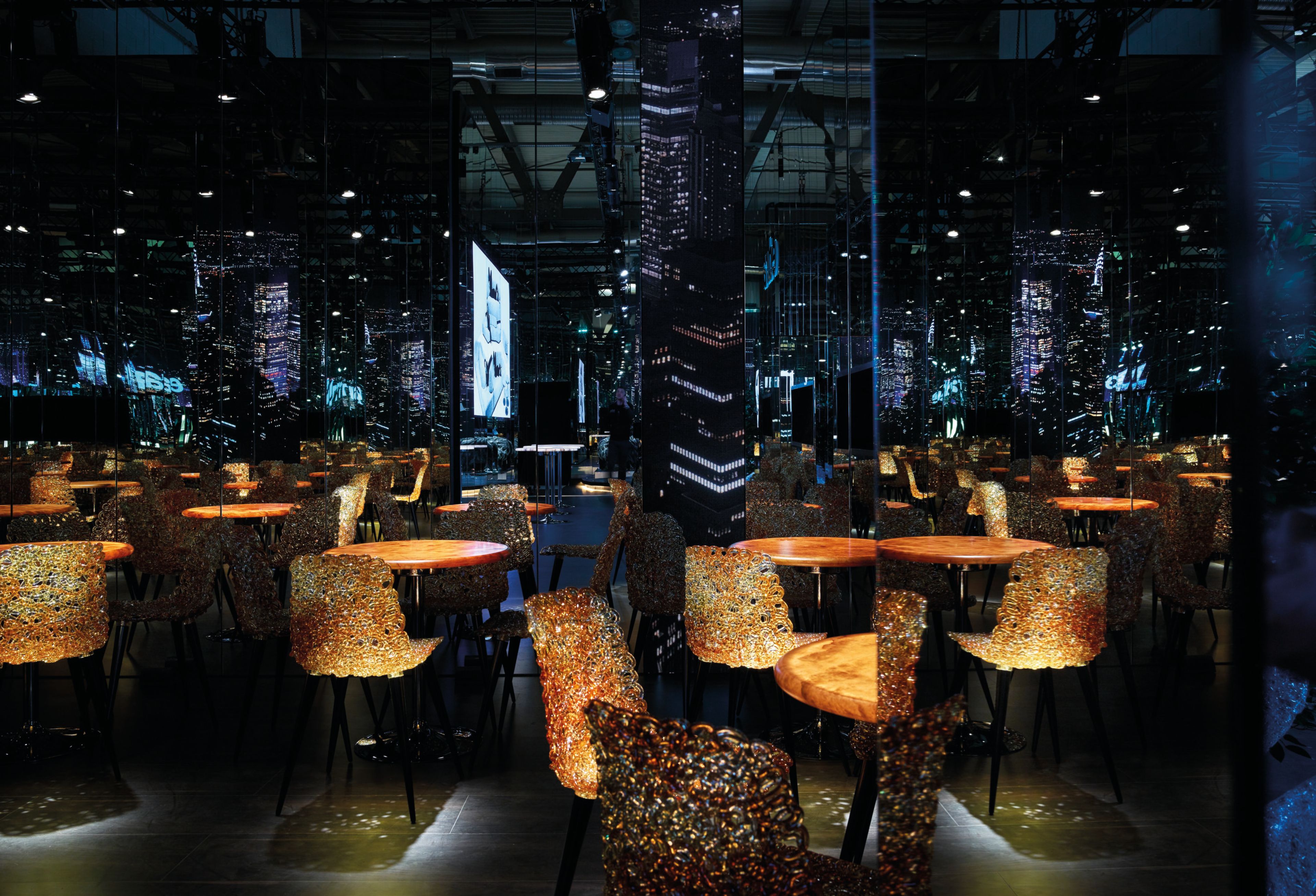 Круглый стол Edra для интерьера ARCH-00118010 - Вид №3