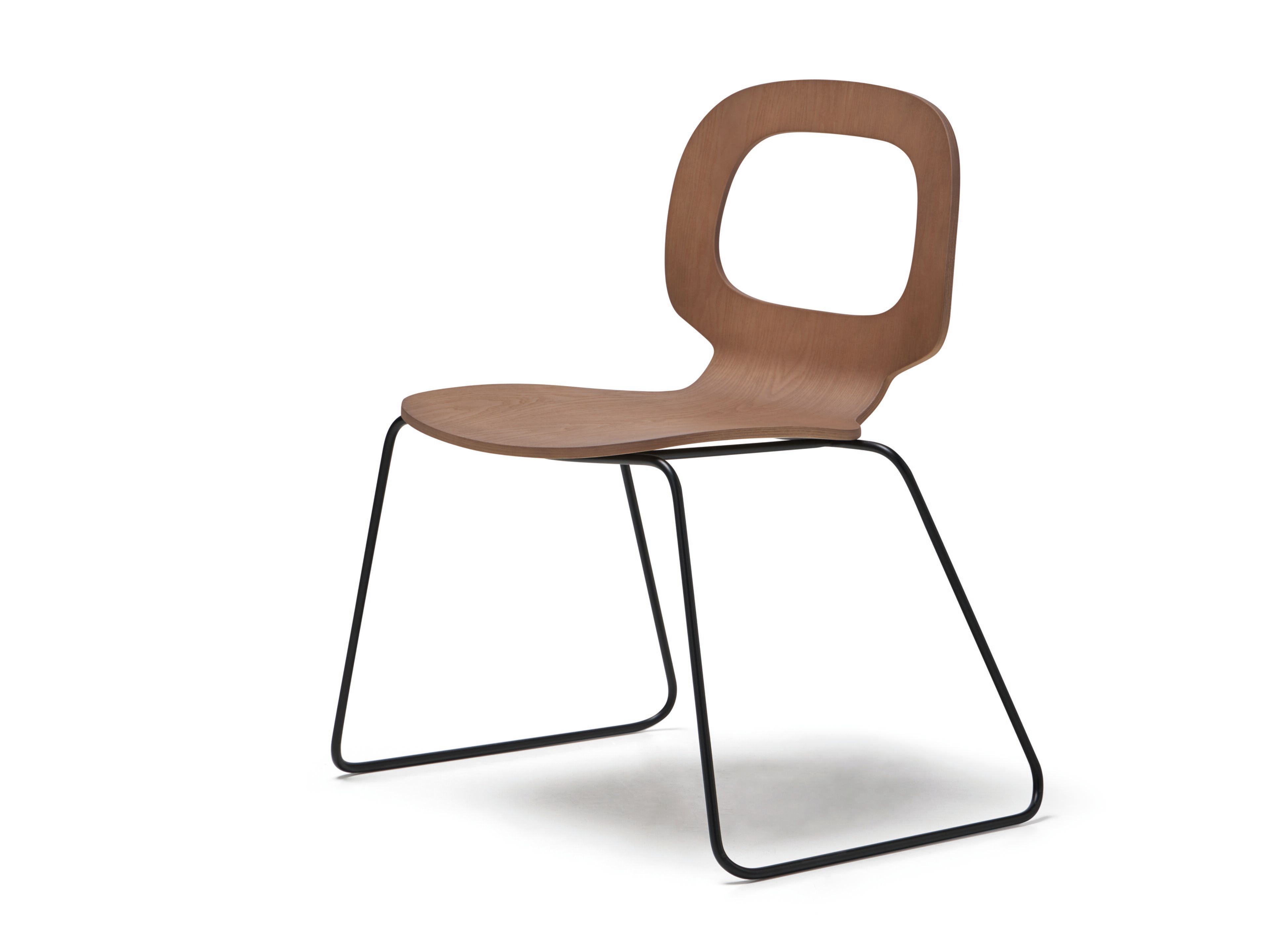 Штабелируемый стул из ясеня Blasco&Vila Halo ARCH-00131222