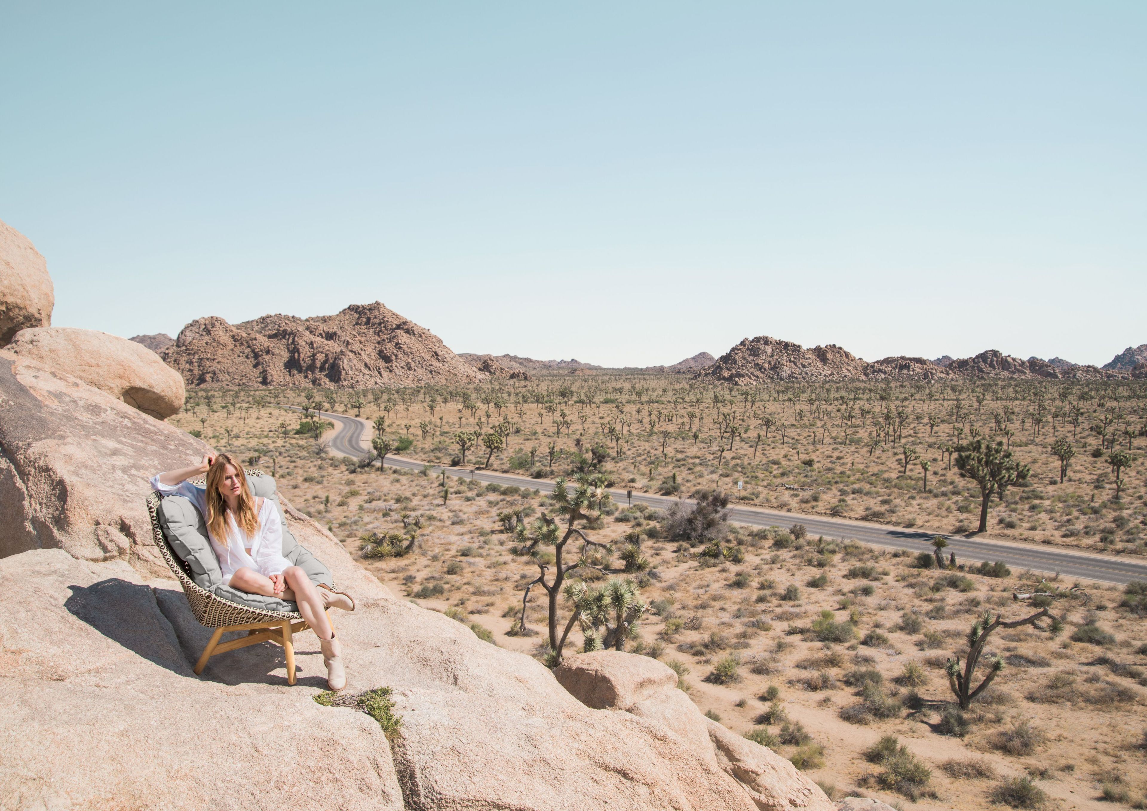 Садовое кресло из синтетического волокна с высокой спинкой DEDON MBRACE ARCH-00152852 - Вид №8