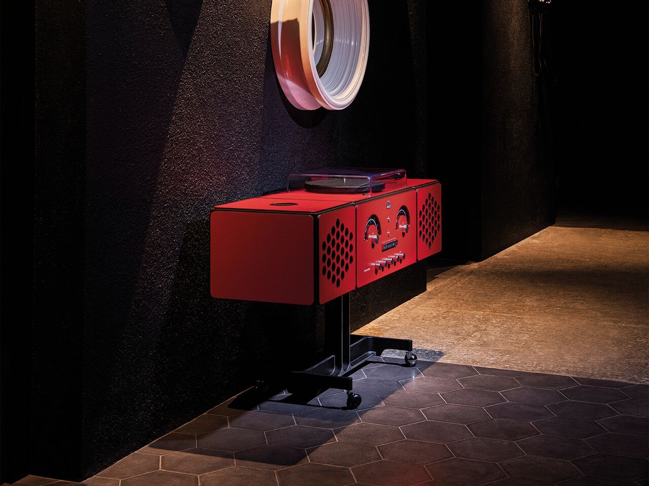 AM/FM-радио и проигрыватель с усилителем Brionvega RADIOFONOGRAFO RR226 ARCH-00080672 - Вид №17