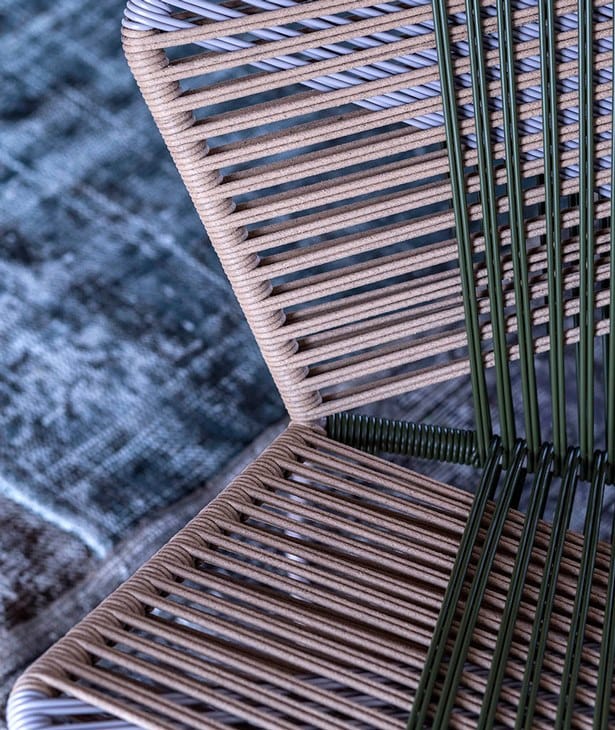 Кресло с подлокотниками из плетеной инженерно-полимерной проволоки MOROSO Tropicalia ARCH-00022750 - Вид №2