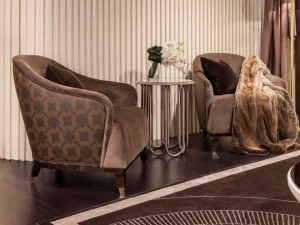 Turri Клубное кресло с подлокотниками по контракту