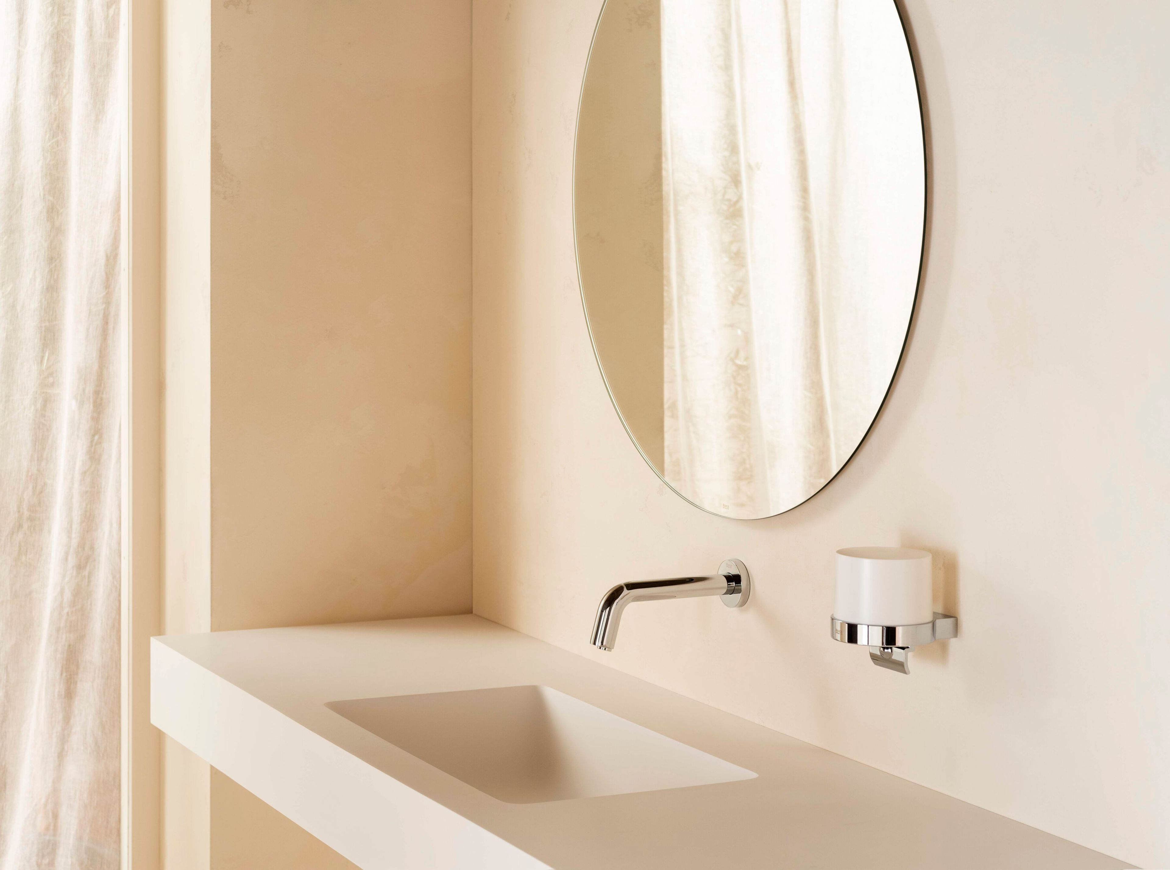 Металлический дозатор мыла Roca Hotels ARCH-00062663 - Вид №1