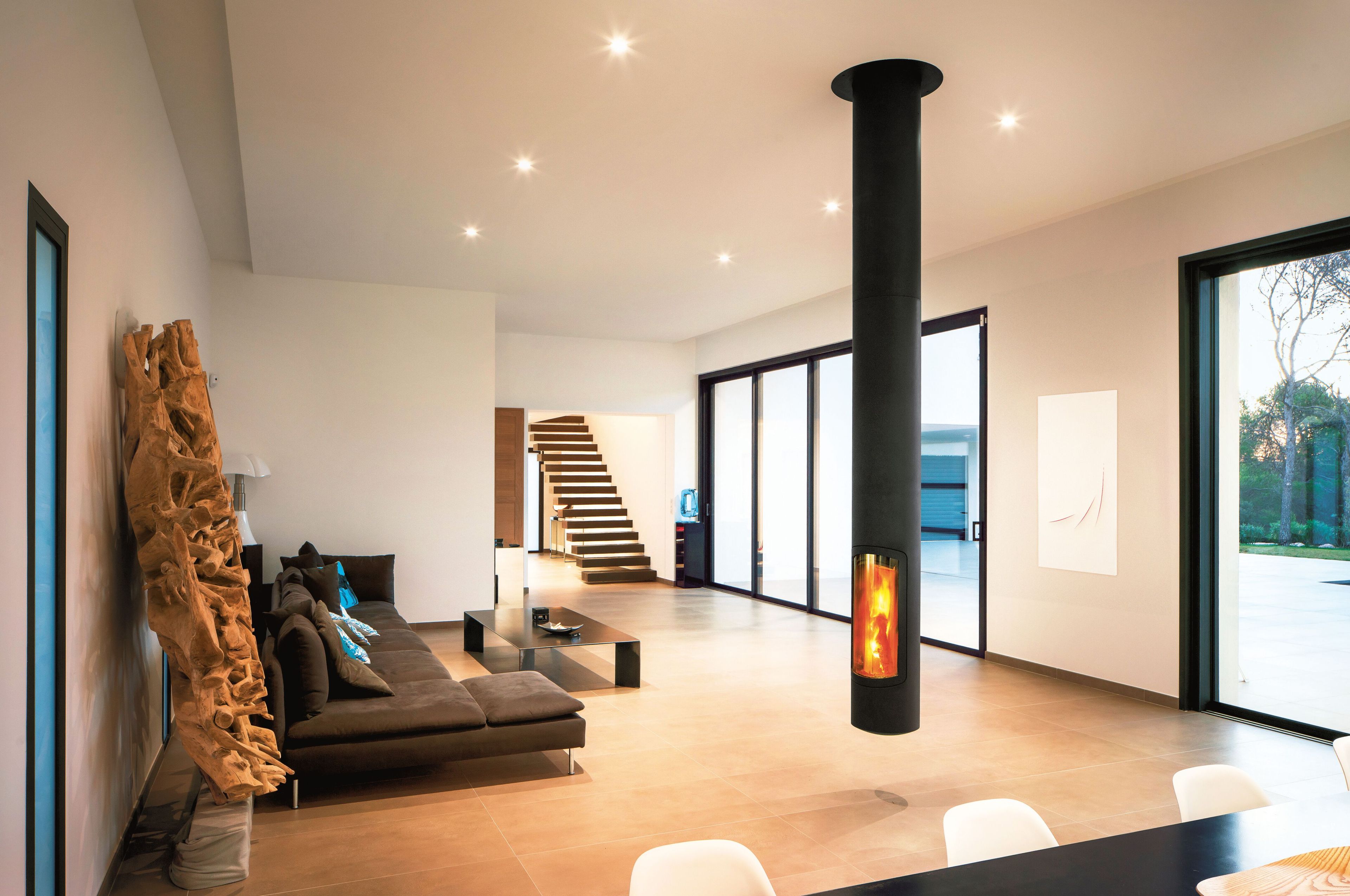 Центральный дровяной подвесной камин Focus creation Slimfocus ARCH-00022581 - Вид №1