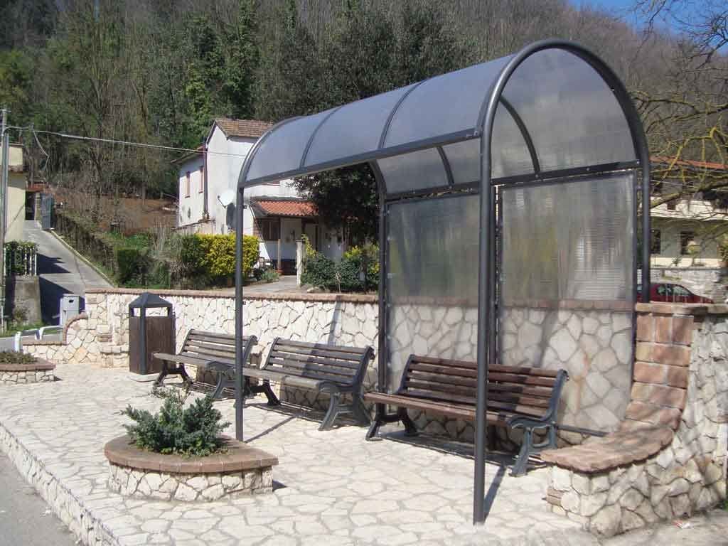 Стальной и поликарбонатный навес для автобусной остановки EUROCOMITALIA современная мебель ARCH-00144979 - Вид №1