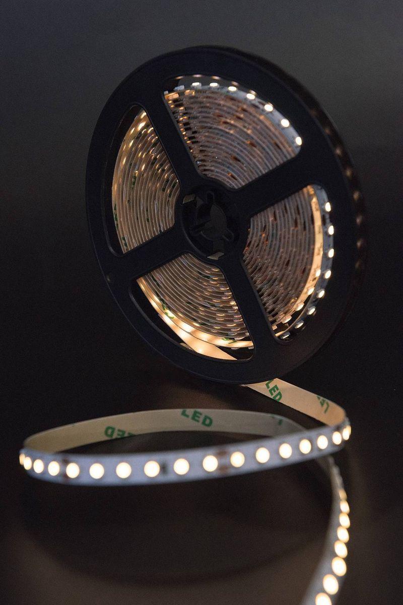 002123 Светодиодная лента 9,6W/m 60LED/m 3528SMD теплый белый 5M SWG SWG3120