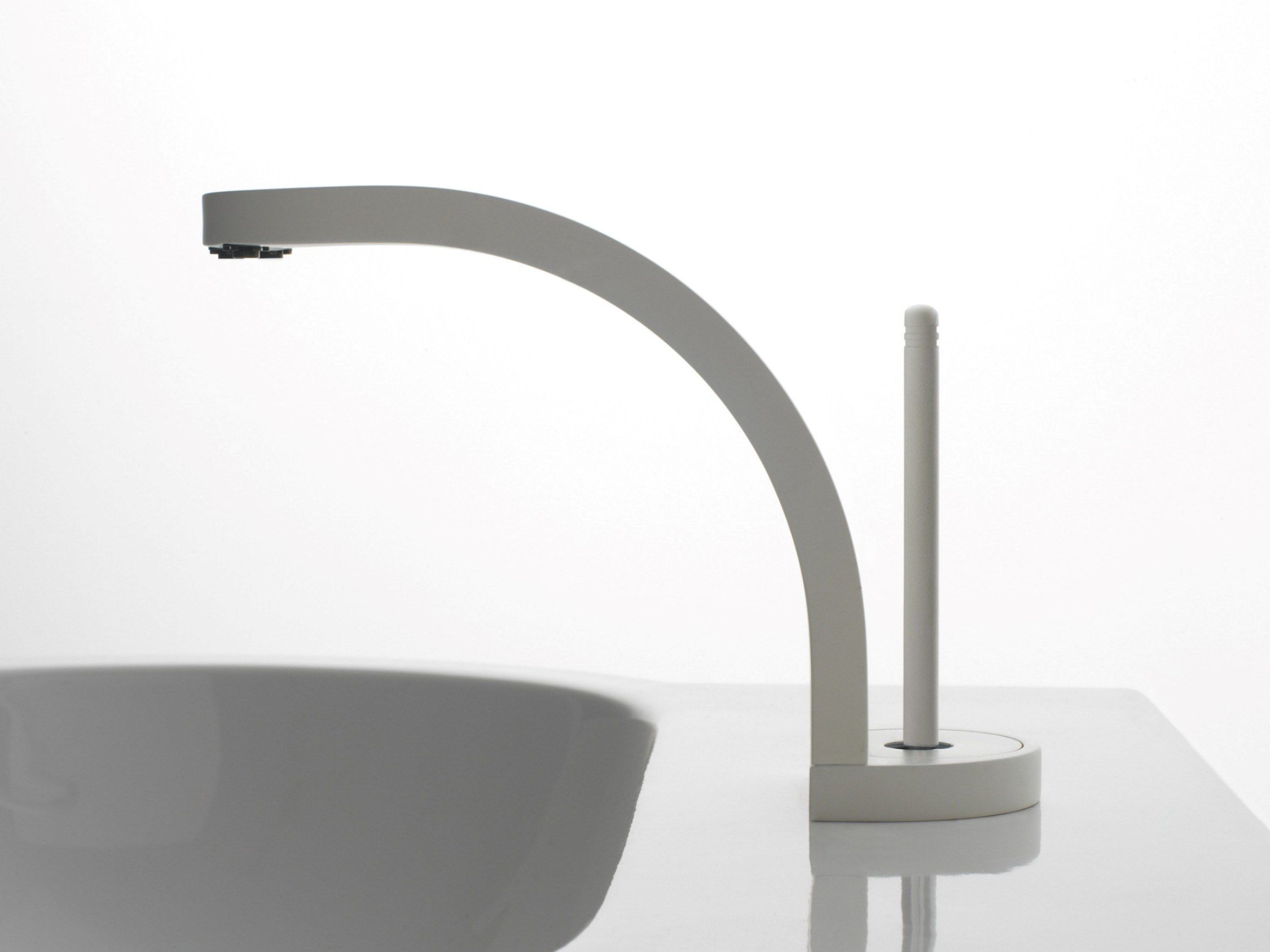 Смеситель для раковины с одним отверстием Rubinetterie Treemme Philo ARCH-00071851