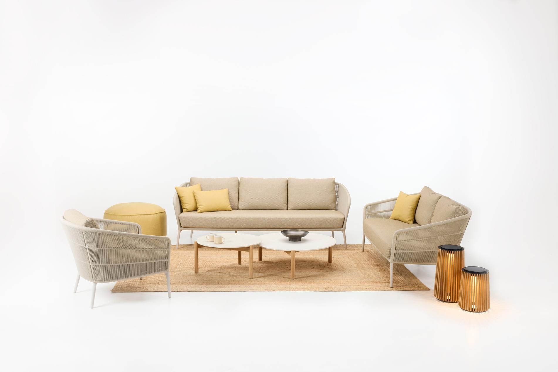 Керамический и тиковый низкий садовый журнальный столик Vincent sheppard Oda ARCH-00070651 - Вид №3